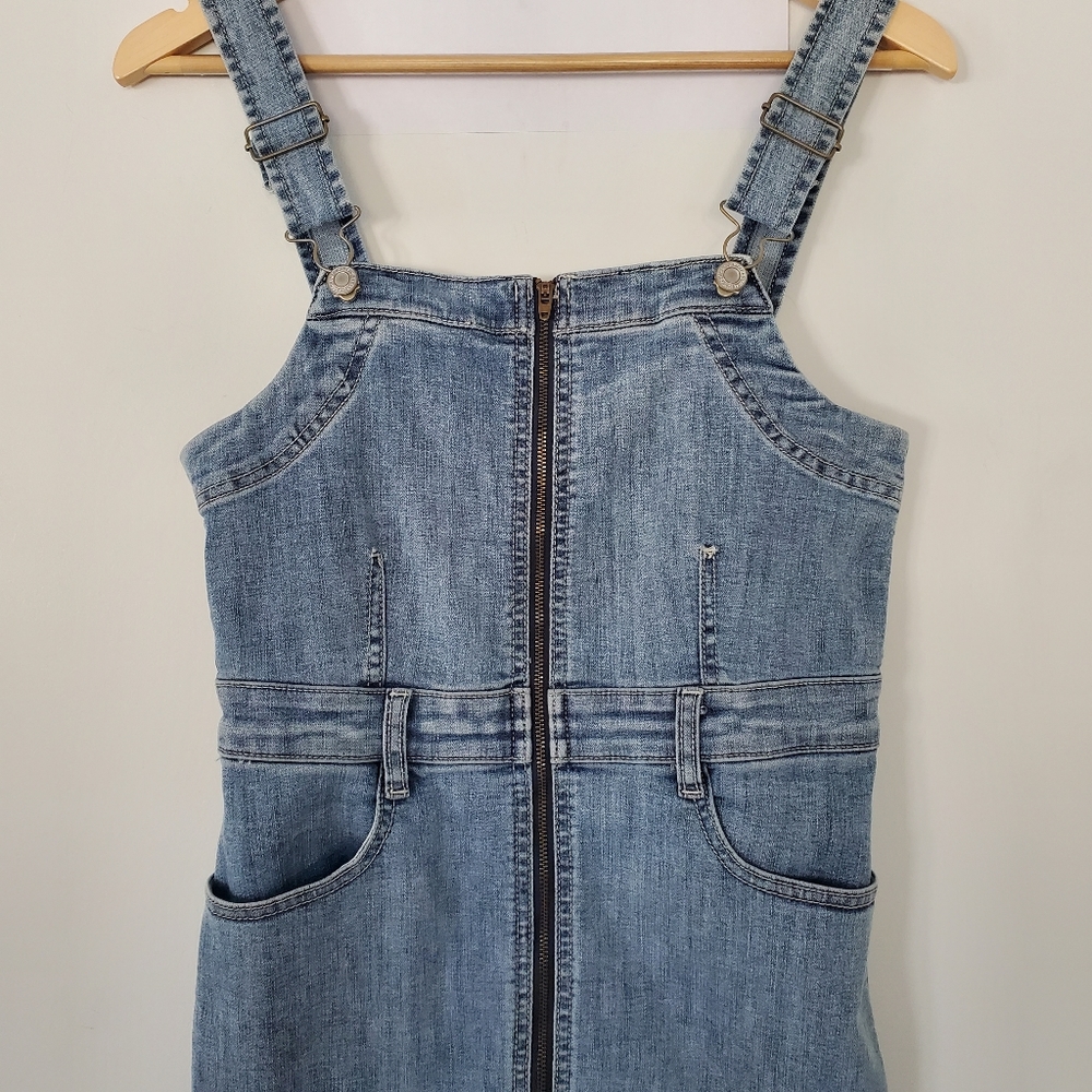 AMERICAN EAGLE Sz 6 Blue Denim Jean Overall Mini Dress Front Zip Straps Stretch - Picture 5 of 14